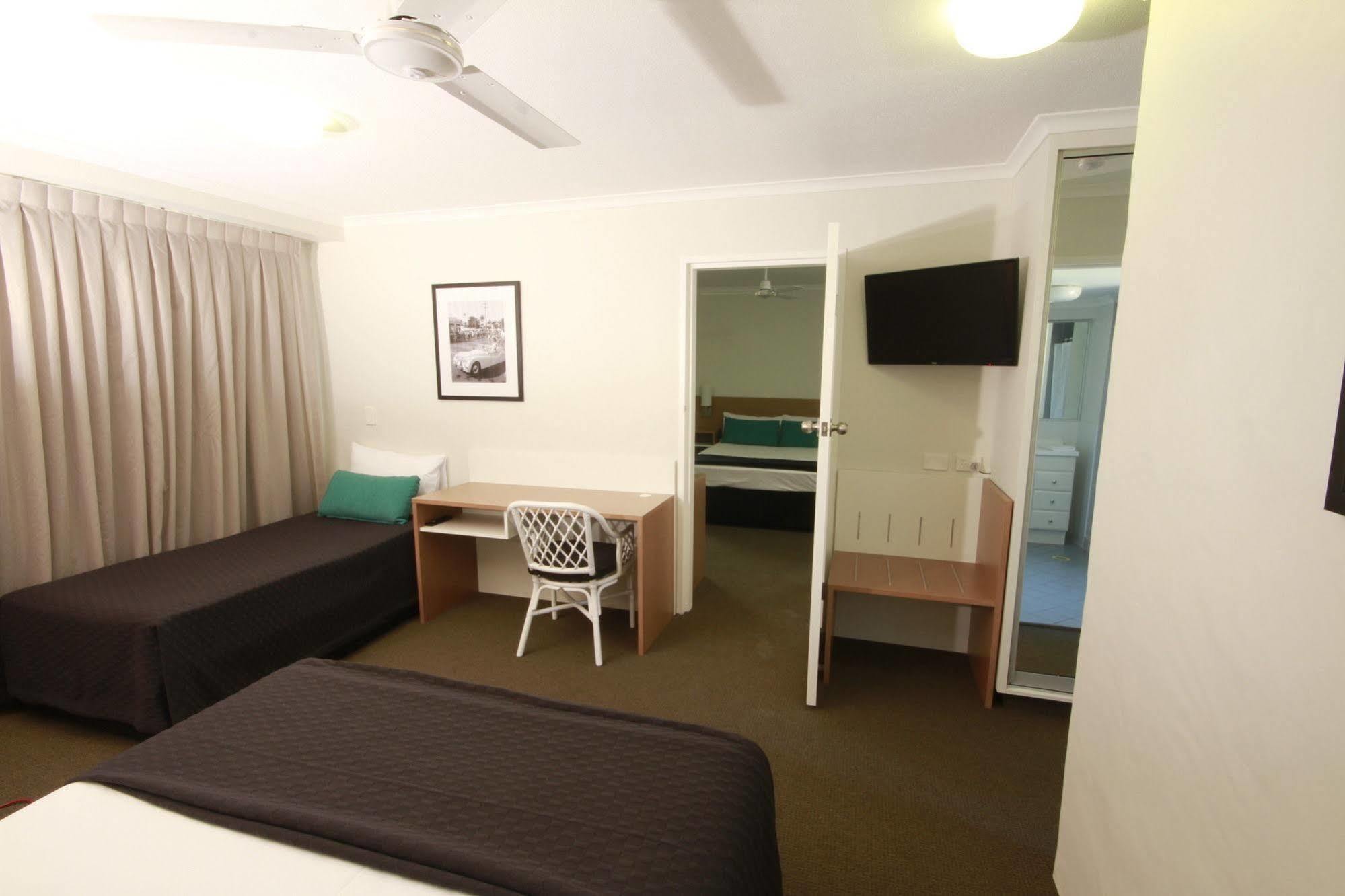 Darcy Arms Hotel Motel Голд-Кост Екстер'єр фото